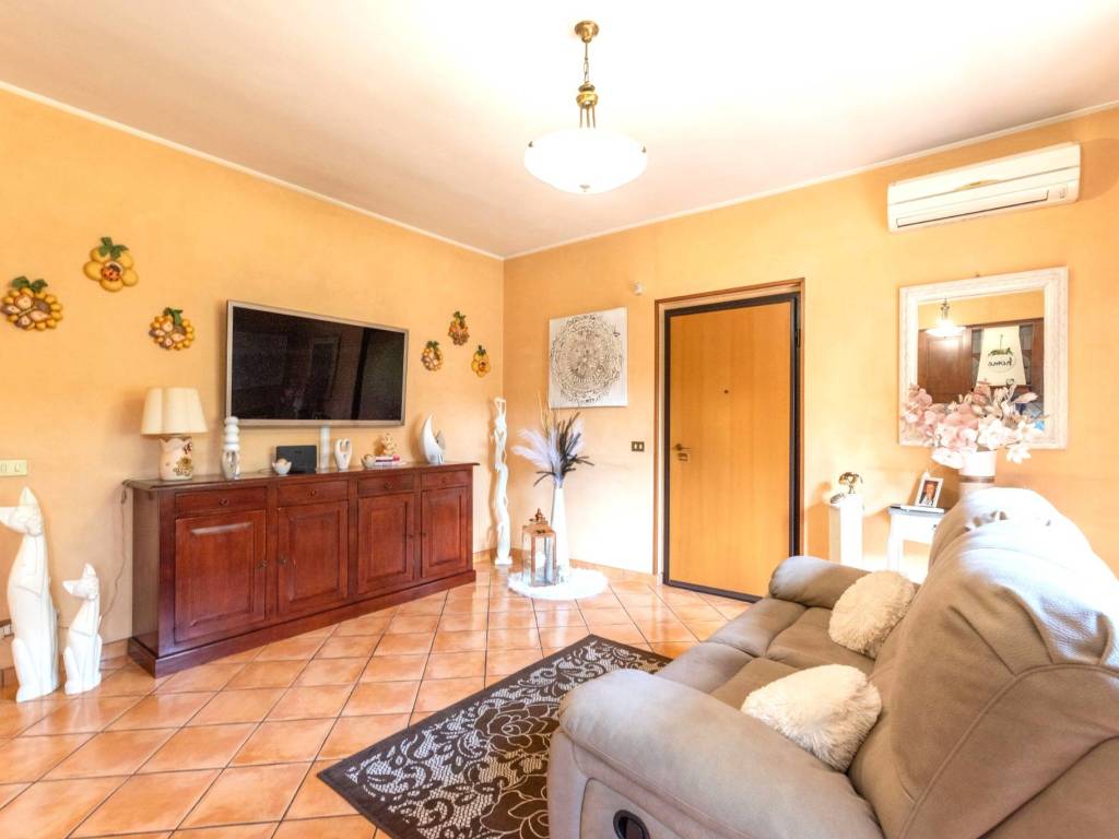 appartamento in vendita a Roma in zona Finocchio