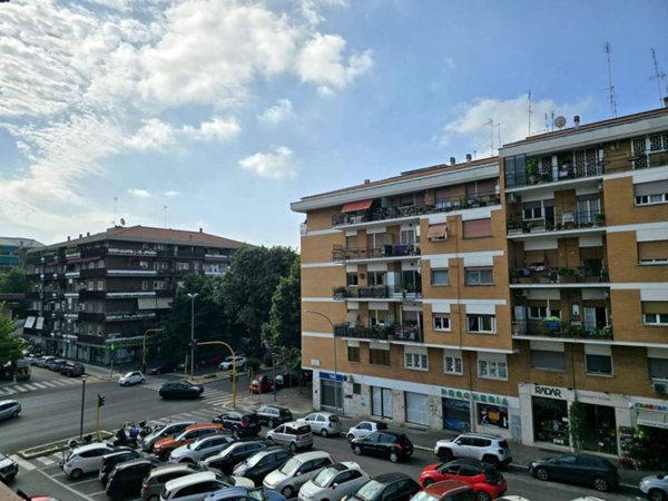 appartamento in vendita a Roma in zona Gianicolense