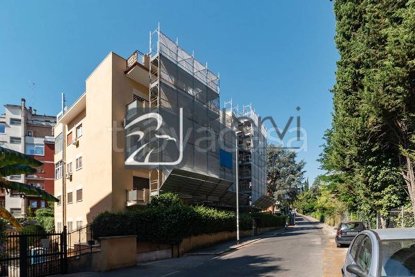 appartamento in vendita a Roma in zona Tor di Quinto