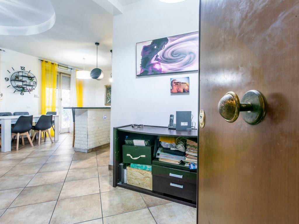 appartamento in vendita a Roma in zona Ostia