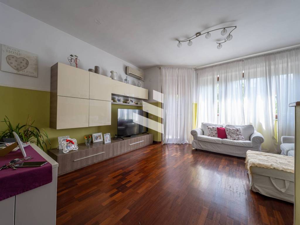appartamento in vendita a Roma in zona Torrino