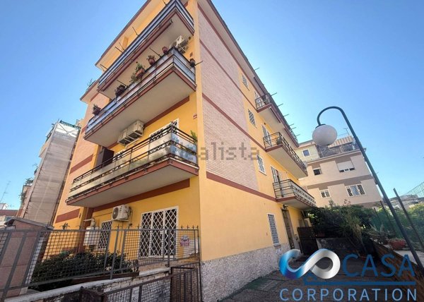 appartamento in vendita a Roma in zona Torre Maura