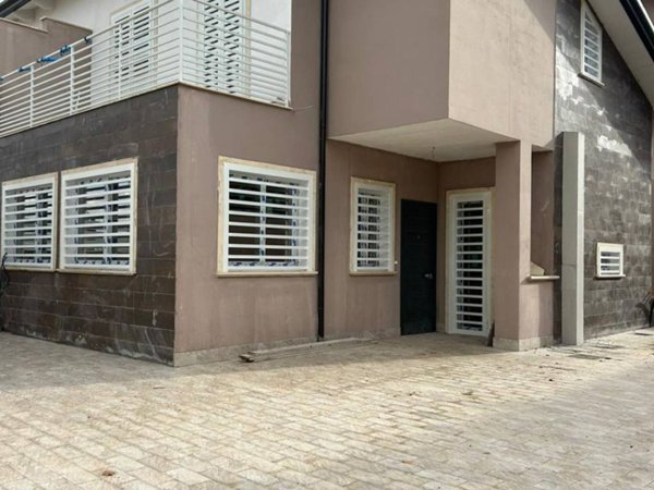 casa indipendente in vendita a Roma in zona Borghesiana