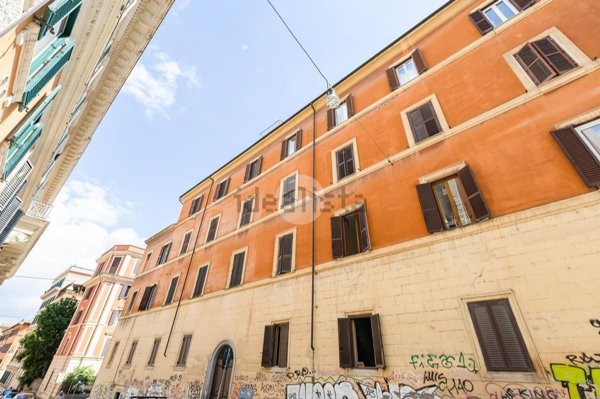 appartamento in vendita a Roma in zona Trastevere