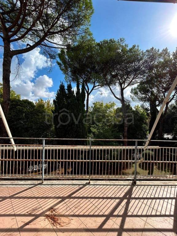 appartamento in vendita a Roma in zona Ostiense