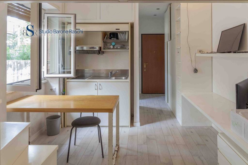 appartamento in vendita a Roma in zona Tor di Quinto