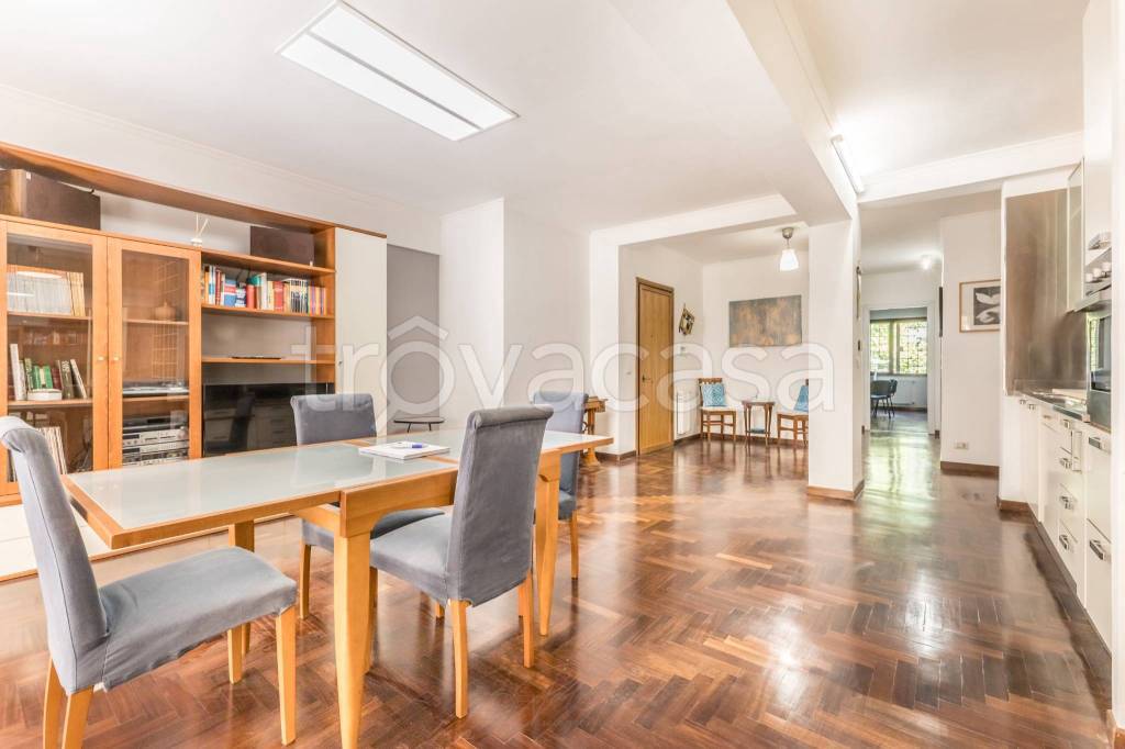 appartamento in vendita a Roma in zona Monte Sacro/Talenti
