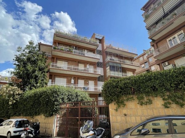 appartamento in vendita a Roma in zona Trionfale