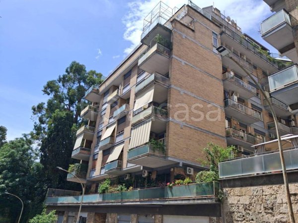 appartamento in vendita a Roma in zona Gianicolense