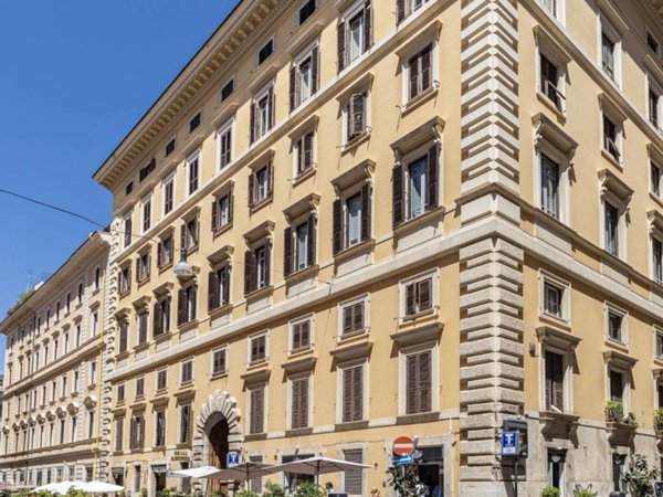 appartamento in vendita a Roma in zona Rione Monti/Campitelli