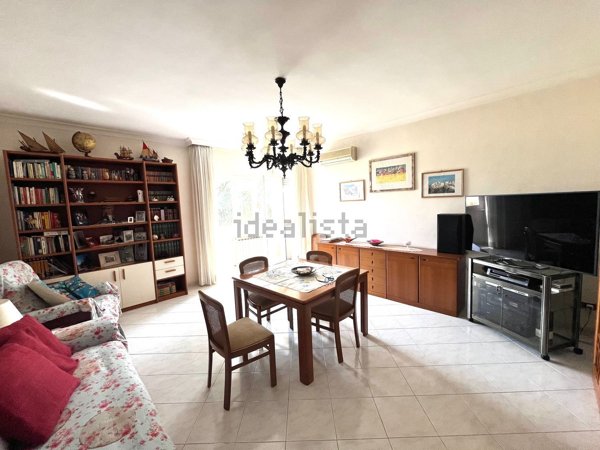 appartamento in vendita a Roma in zona Prenestino-Labicano