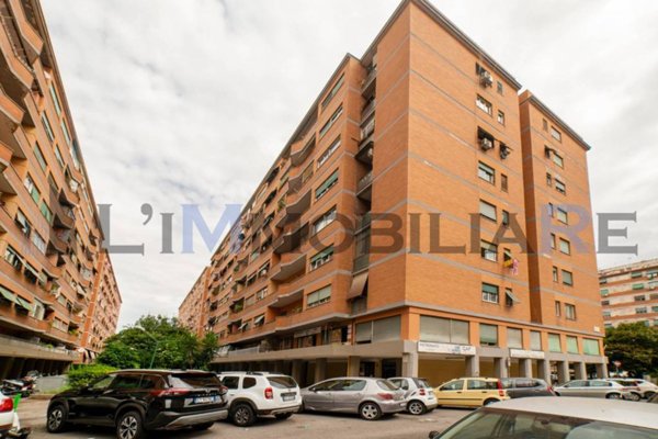 appartamento in vendita a Roma in zona Portuense