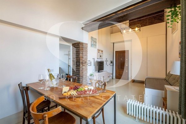 appartamento in vendita a Roma in zona Rione Monti/Campitelli