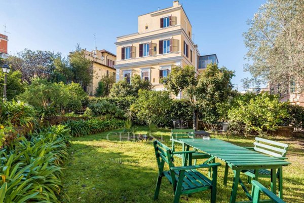 casa indipendente in vendita a Roma in zona Trieste