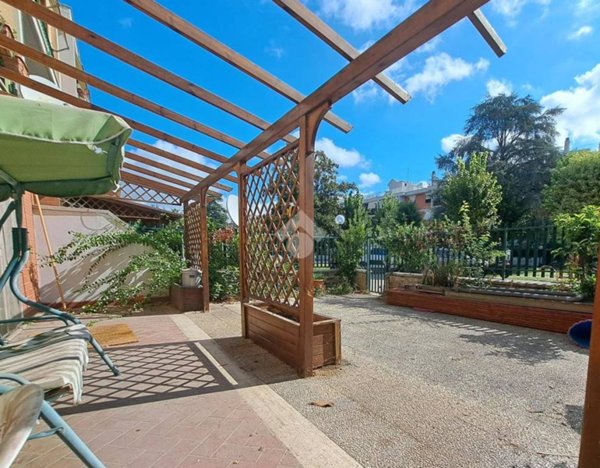 appartamento in vendita a Roma in zona San Basilio