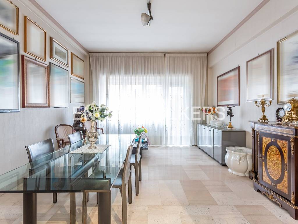 appartamento in vendita a Roma in zona Tuscolano