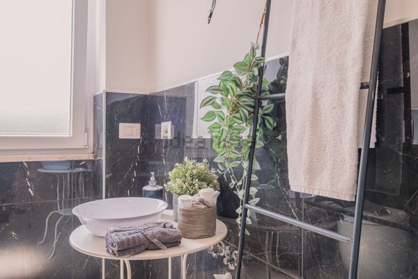 appartamento in vendita a Roma in zona Acilia
