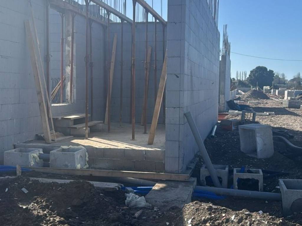 casa indipendente in vendita a Roma in zona Infernetto