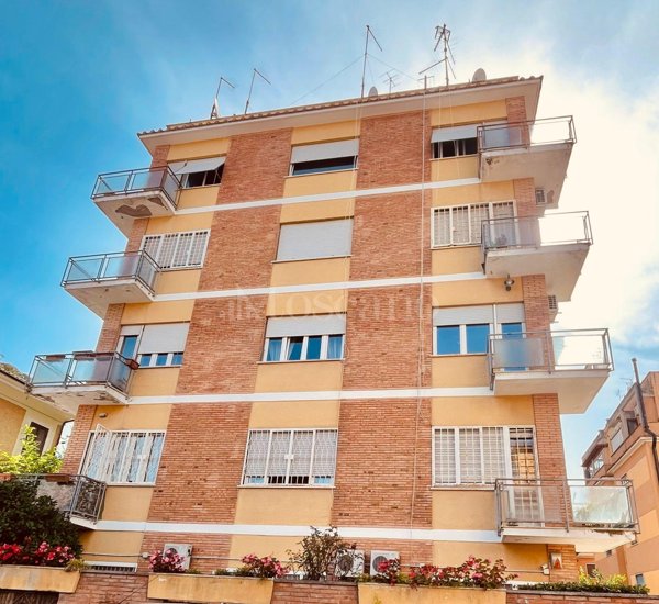 appartamento in vendita a Roma in zona Trionfale
