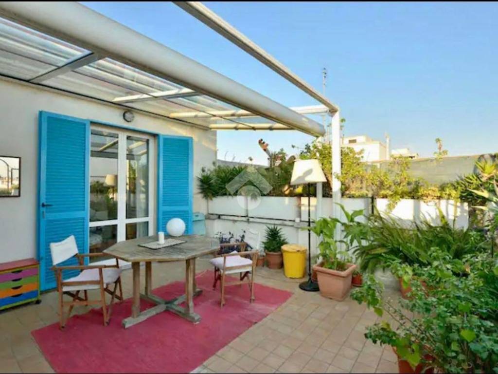 appartamento in vendita a Roma in zona Prenestino-Labicano