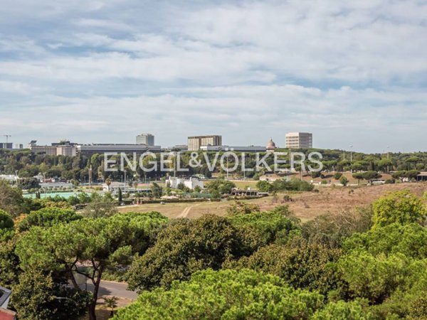 appartamento in vendita a Roma in zona Ardeatino