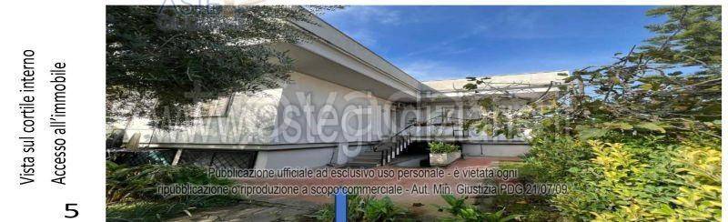 appartamento in vendita a Roma in zona Infernetto