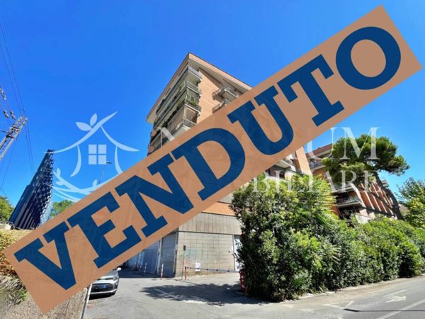 appartamento in vendita a Roma in zona Portuense