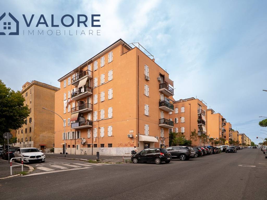 appartamento in vendita a Roma in zona Monte Sacro/Talenti