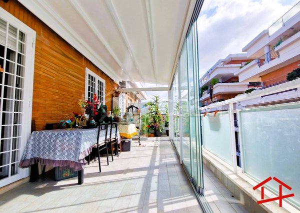 appartamento in vendita a Roma in zona Acilia