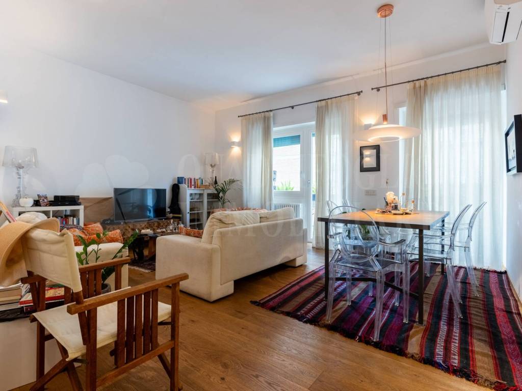 appartamento in vendita a Roma in zona Tor di Quinto