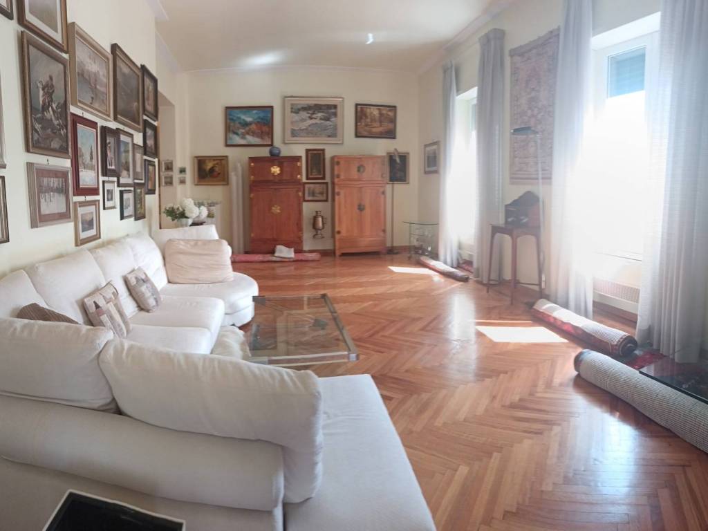 appartamento in vendita a Roma in zona Nomentano
