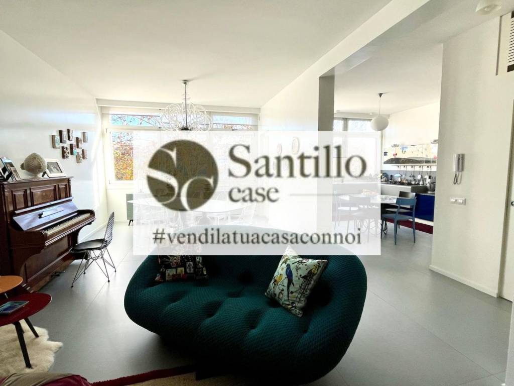 appartamento in vendita a Roma in zona EUR