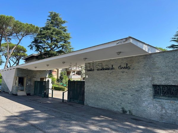 appartamento in vendita a Roma in zona Tor di Quinto