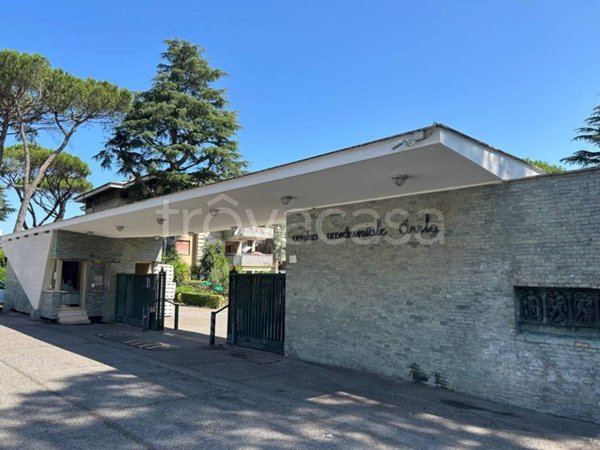 appartamento in vendita a Roma in zona Tor di Quinto