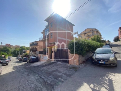 appartamento in vendita a Roma in zona Prenestino-Centocelle