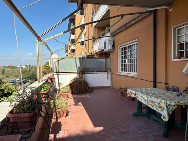 appartamento in vendita a Roma in zona Torre Maura