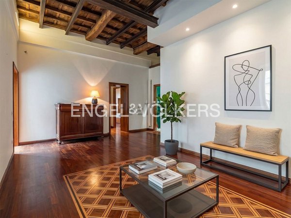 appartamento in vendita a Roma in zona Rione di Ponte