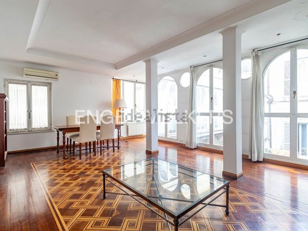 appartamento in vendita a Roma in zona Rione di Ponte