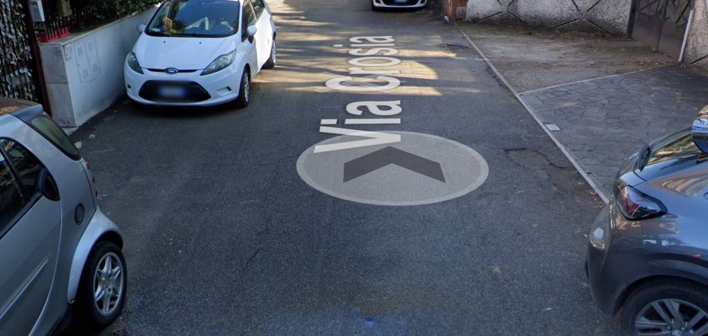 negozio in vendita a Roma in zona Appio Claudio