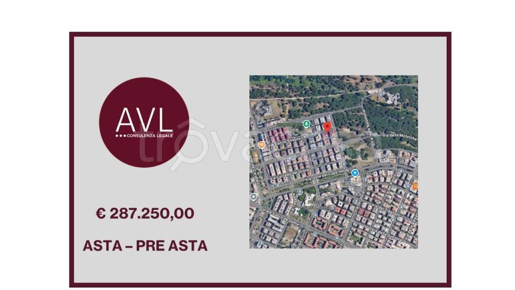 appartamento in vendita a Roma in zona Ostia