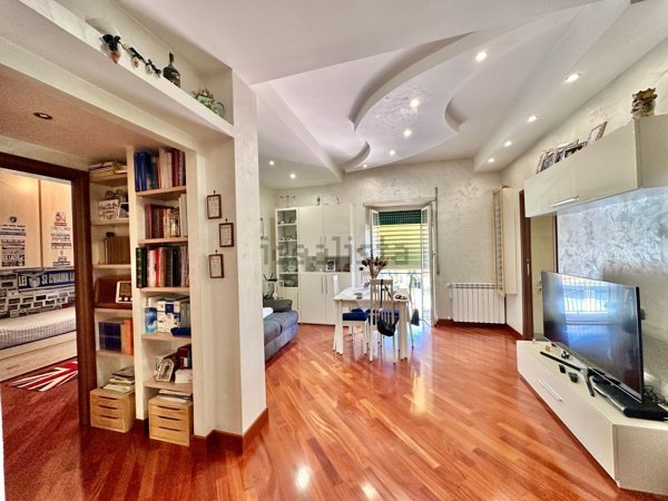 appartamento in vendita a Roma in zona Alessandrino