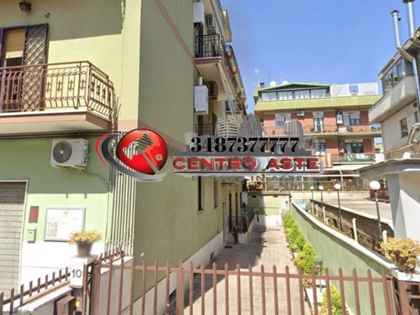 appartamento in vendita a Roma in zona Torre Angela