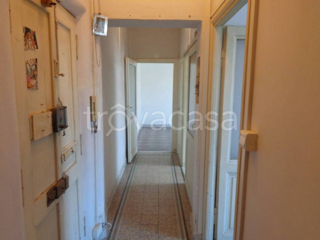 appartamento in vendita a Roma in zona Esquilino