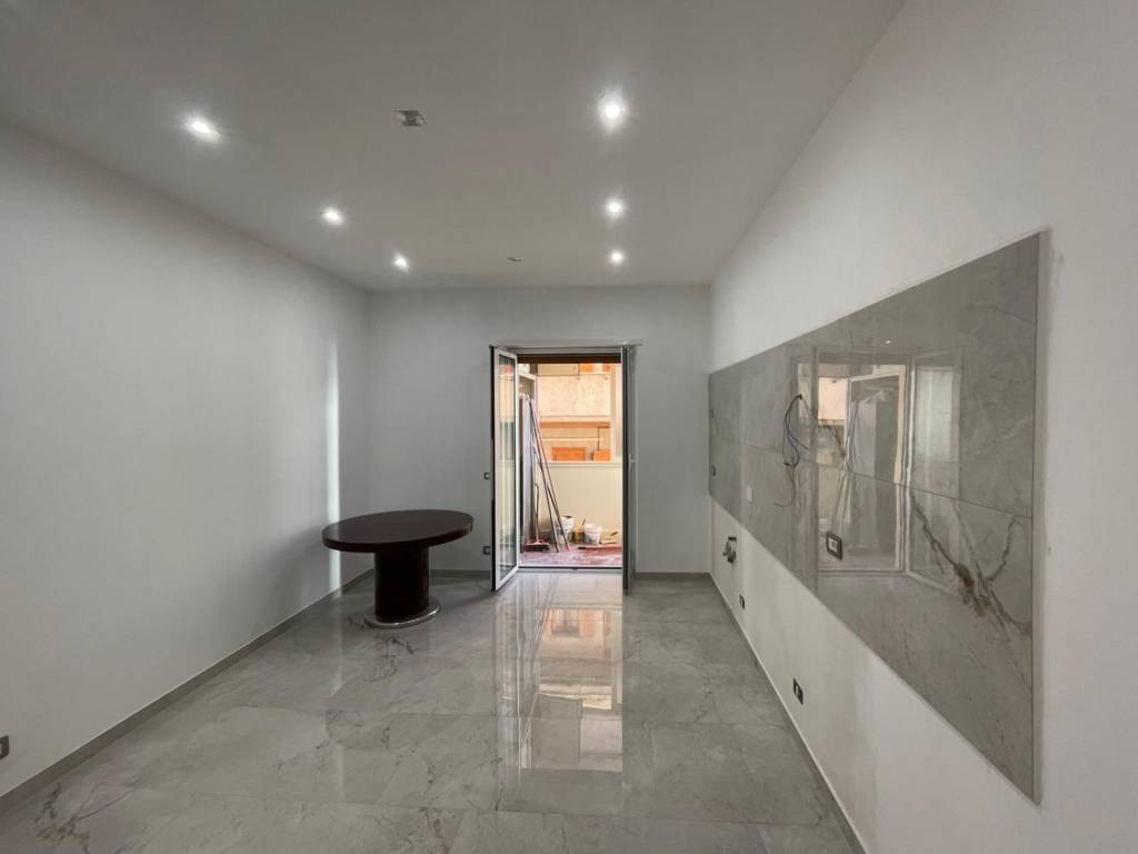 appartamento in vendita a Roma in zona Torre Angela