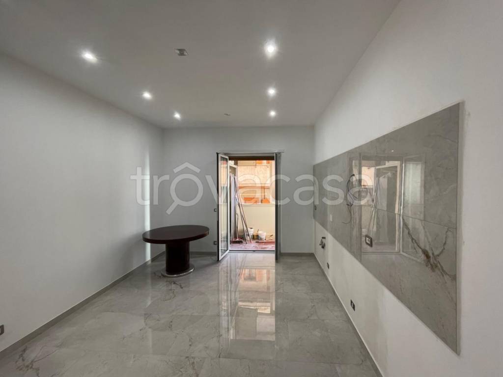appartamento in vendita a Roma in zona Torre Angela