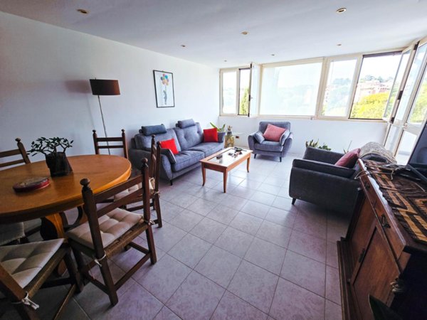 appartamento in vendita a Roma in zona Tomba di Nerone