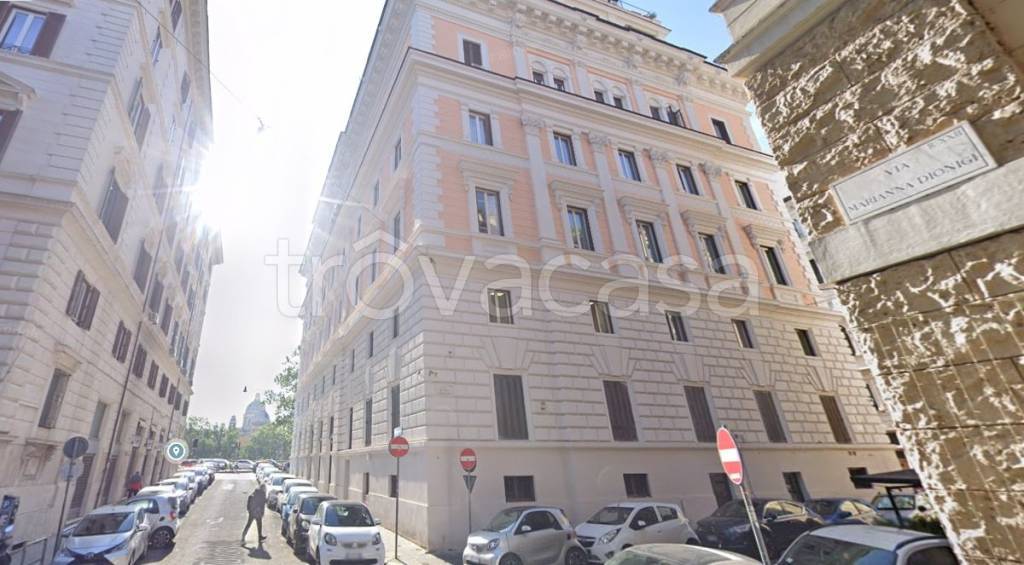 appartamento in vendita a Roma in zona Rione Prati