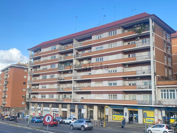 appartamento in vendita a Roma in zona Aurelio