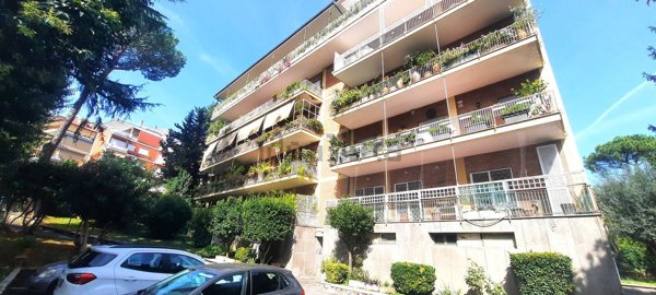 appartamento in vendita a Roma in zona Della Vittoria