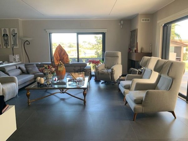 casa indipendente in vendita a Roma in zona Castel di Leva